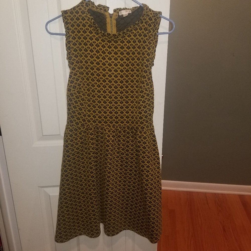 Xhilaration Small Sleeveless Printed Dress - Great for work Gold Black